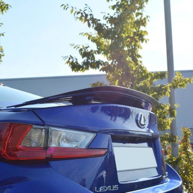 Spoilerläpp för Lexus RC F