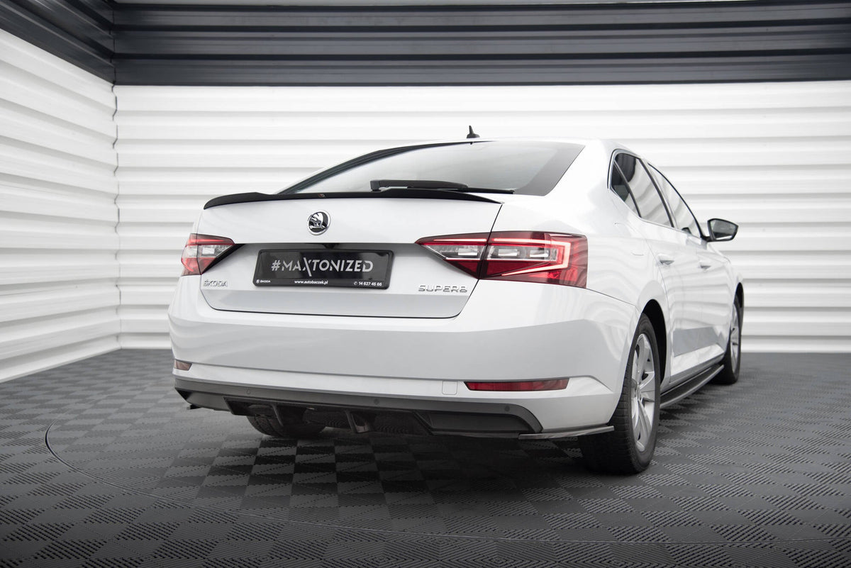 Spoilerläpp V.2 för Skoda Superb Liftback Mk3 / Mk3 Facelift