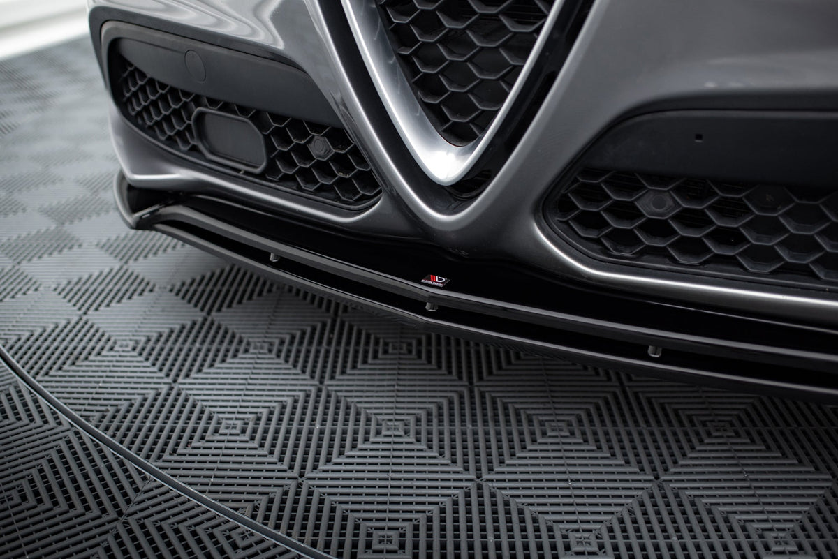Frontläpp V.2 för Alfa Romeo Stelvio Mk1