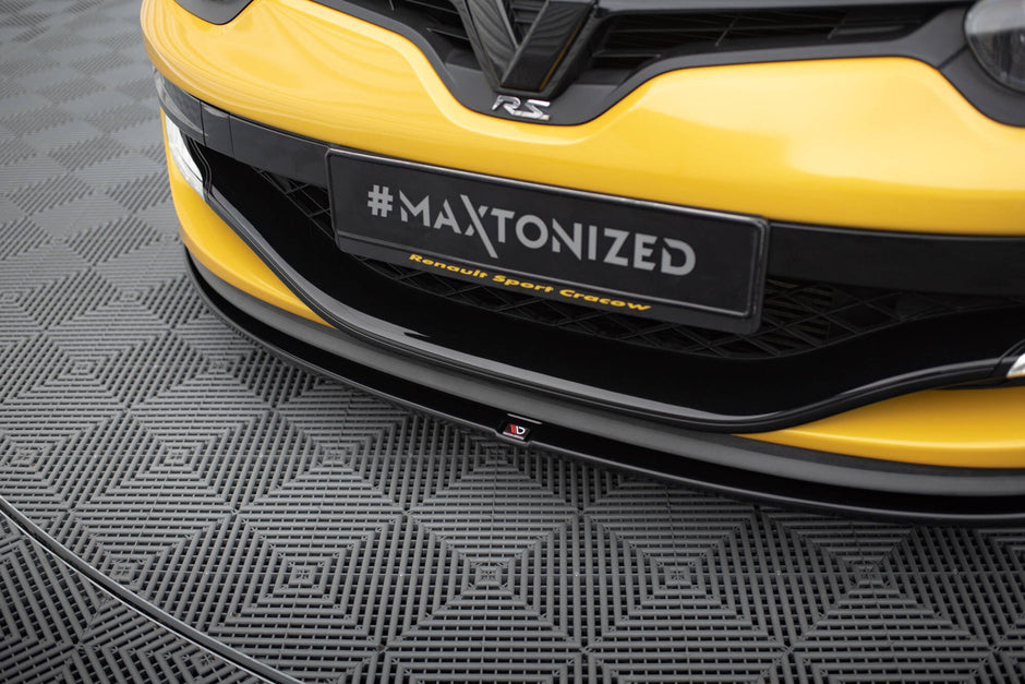 Frontläpp för Renault Megane Mk3 RS V.1