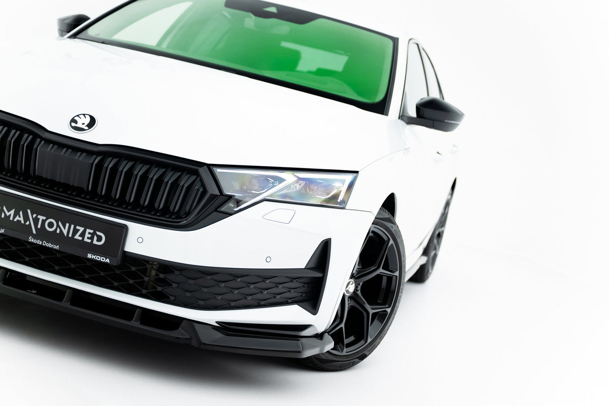 Frontläpp för Skoda Octavia Sportline Liftback / Combi Mk4 Facelift