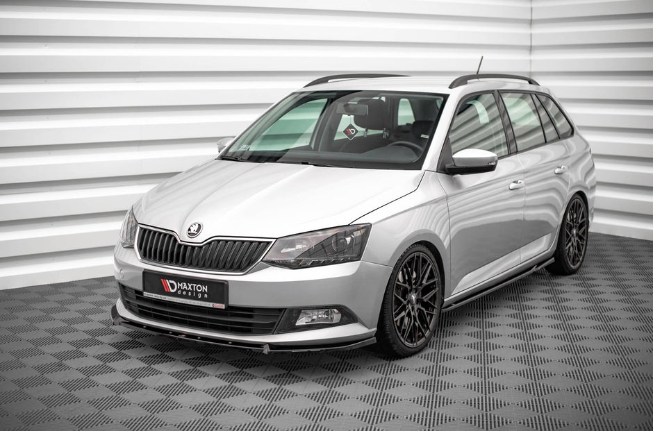 Frontläpp V.1 för Skoda Fabia Mk3