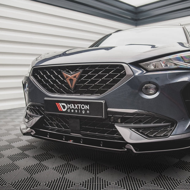 Frontläpp V.2 för Cupra Formentor