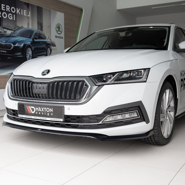 Frontläpp V.2 för Skoda Octavia Mk4