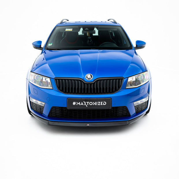 Frontläpp V.2 för Skoda Octavia RS Mk3