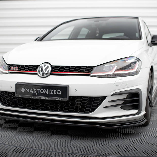 Frontläpp V.2 för Volkswagen Golf GTI / GTD Mk7 Facelift