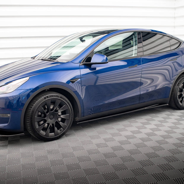 Sidokjolar Diffusers V.1 för Tesla Model Y