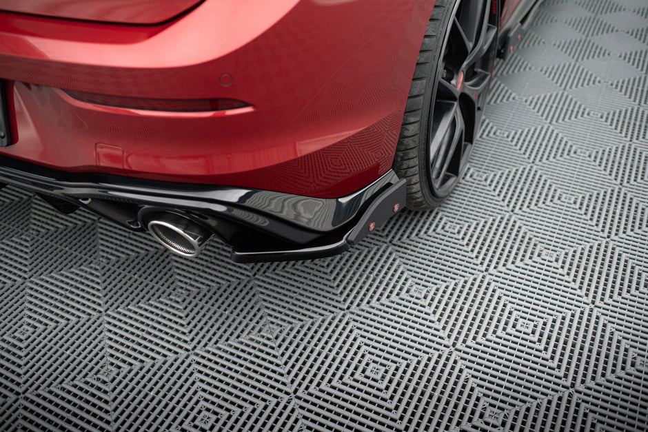 Bakre Sidosplitters V.4 + Flaps för Volkswagen Golf GTI / GTE Mk8  Fits only with : VW-GO-8-GTI-RS2
