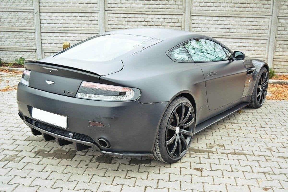 Bakre Sidosplitters för Aston Martin V8 Vantage
