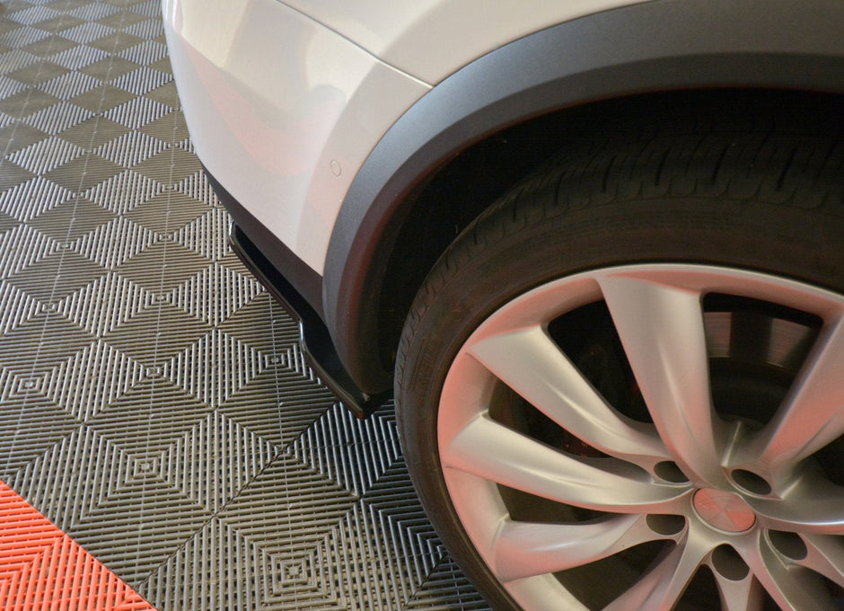 Bakre Sidosplitters V.2 för Tesla Model X