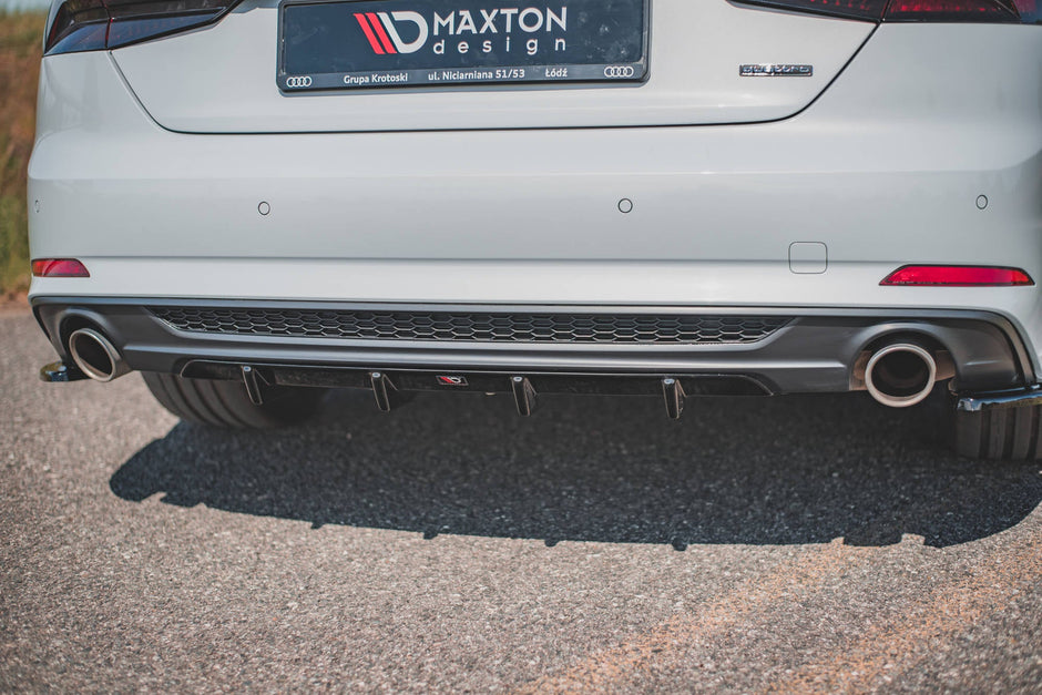 Rear Valance för Audi A5 S-Line F5 Coupe / Sportback