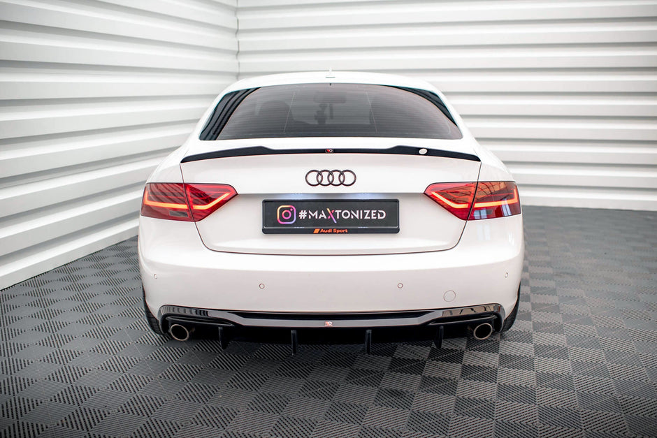 Rear Valance för Audi A5 Sportback 8T Facelift (Version with single Exhausts on both sides)
