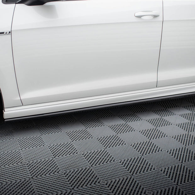 Sidokjolar Diffusers V.3 + Flaps för Volkswagen Golf R / R-Line Mk7