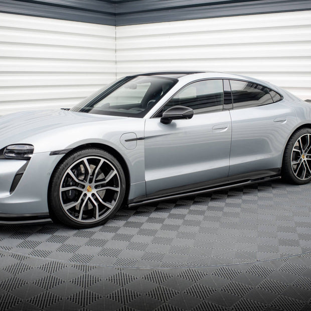 Splitter-kit för Porsche Taycan / Taycan 4 / Taycan 4S / Taycan GTS Mk1