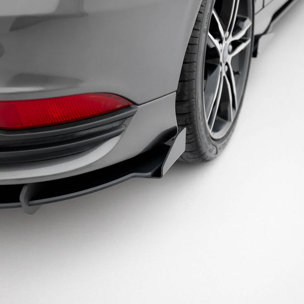 Rear Side Flaps för Ford Focus ST Mk3 Facelift