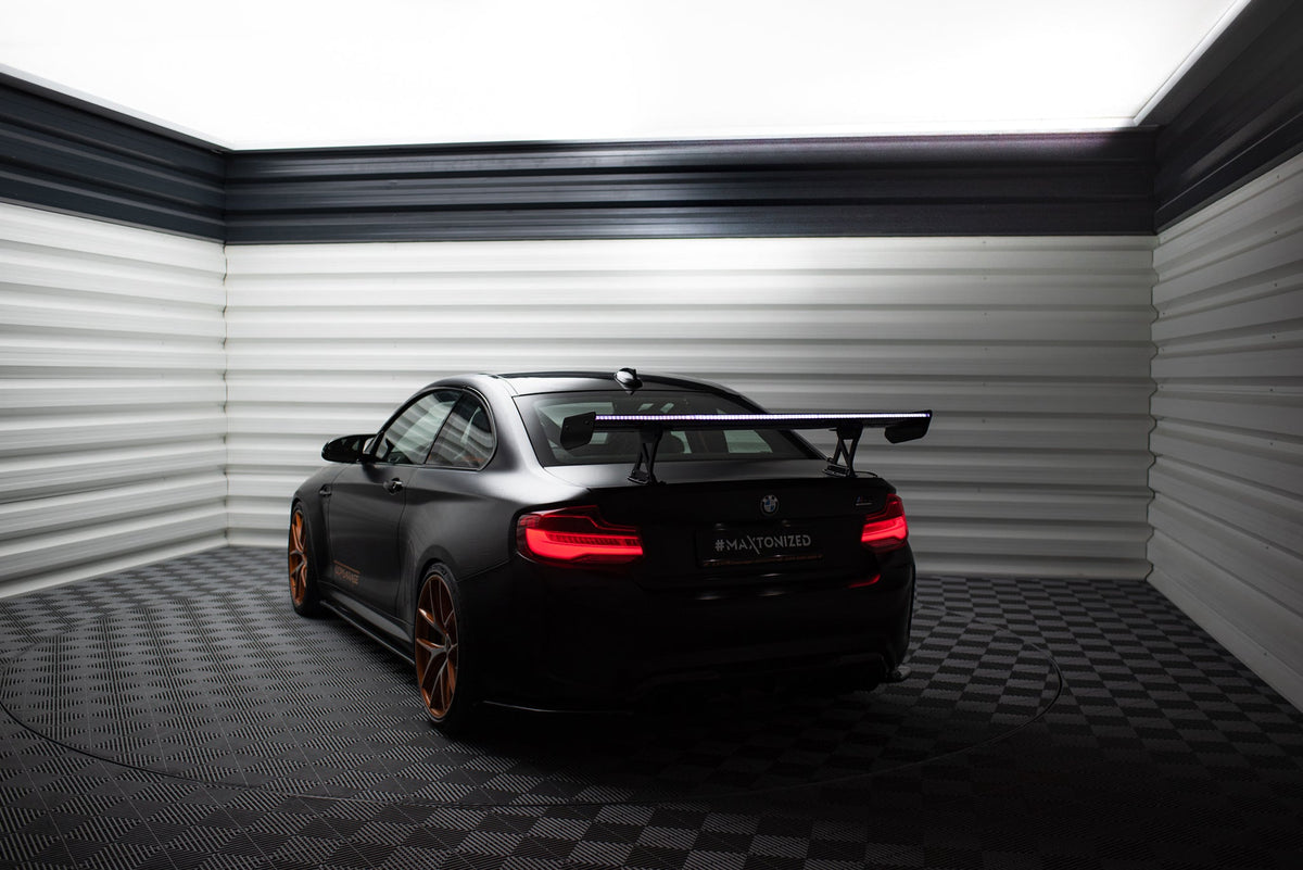 Kolfiberspoiler med inre fästen + LED för BMW M2 F87 / 2 / 2 M-Pack F22