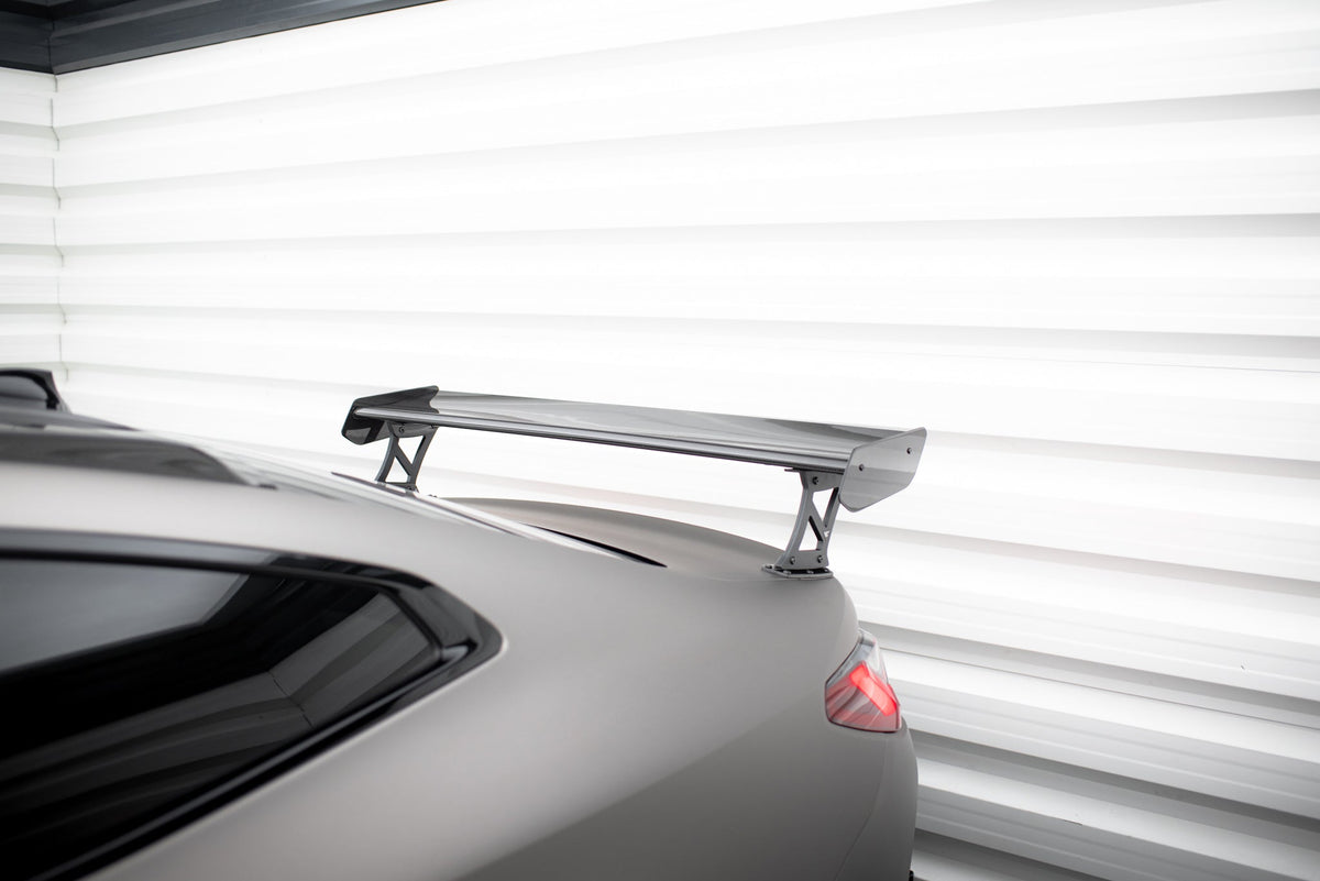 Kolfiberspoiler med yttre fästen + LED för BMW M4 G82 / G82 Facelift / M440i / 4 M-Pack G22 / G22 Facelift