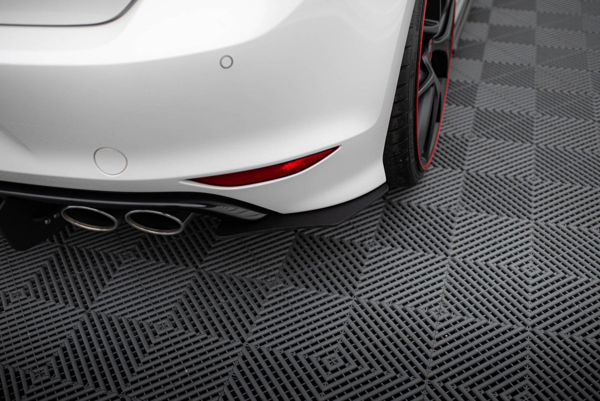 Bakre Diffuser & Bakre Sidosplitters för Volkswagen Golf Mk7 R Hatchback