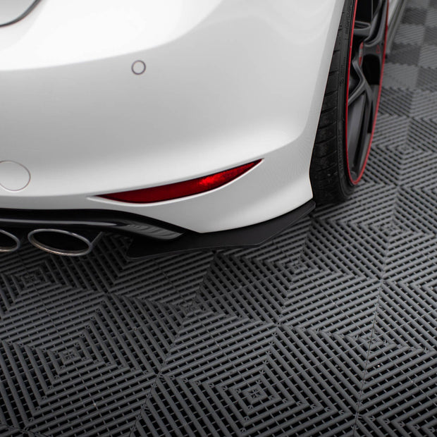 Bakre Diffuser & Bakre Sidosplitters för Volkswagen Golf Mk7 R Hatchback