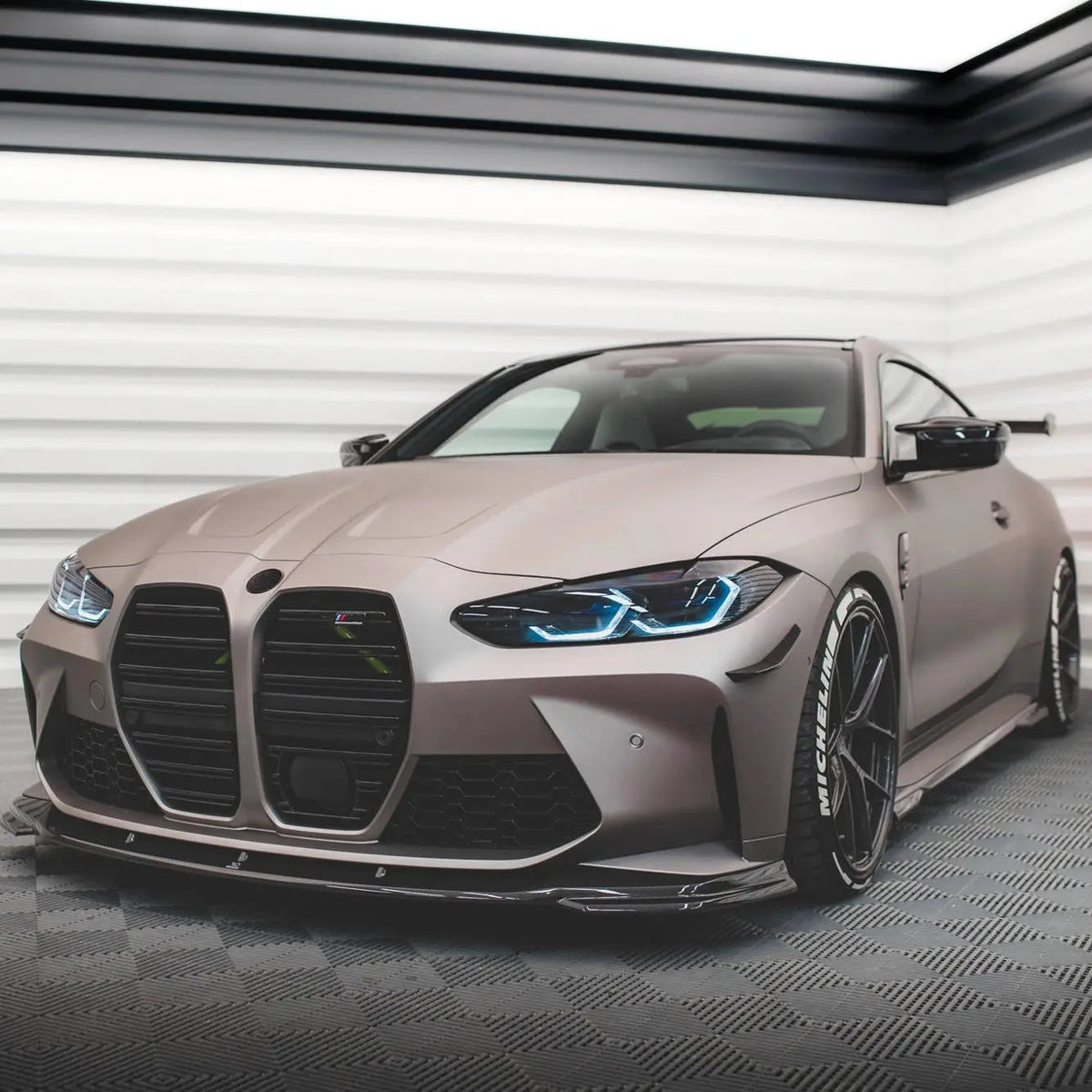 BMW M4 G82 / M3 G80 2021+ Kolfiber Frontsplitter Maxton Design Maxton Design