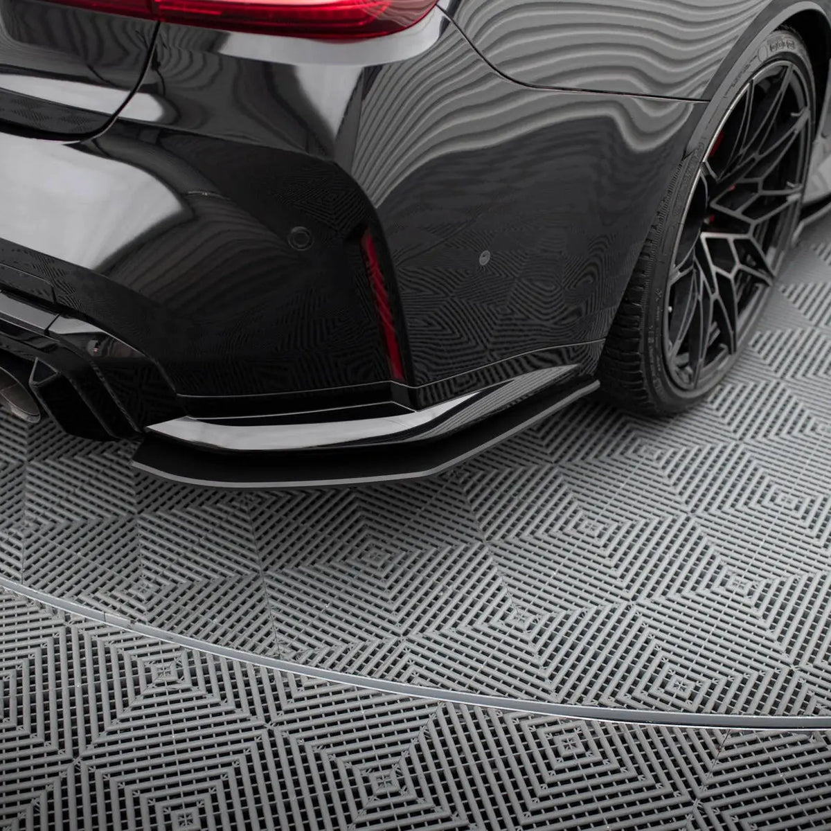 BMW M3 G80 2021+ Street Pro Bakre kjolpaket Maxton Design Maxton Design
