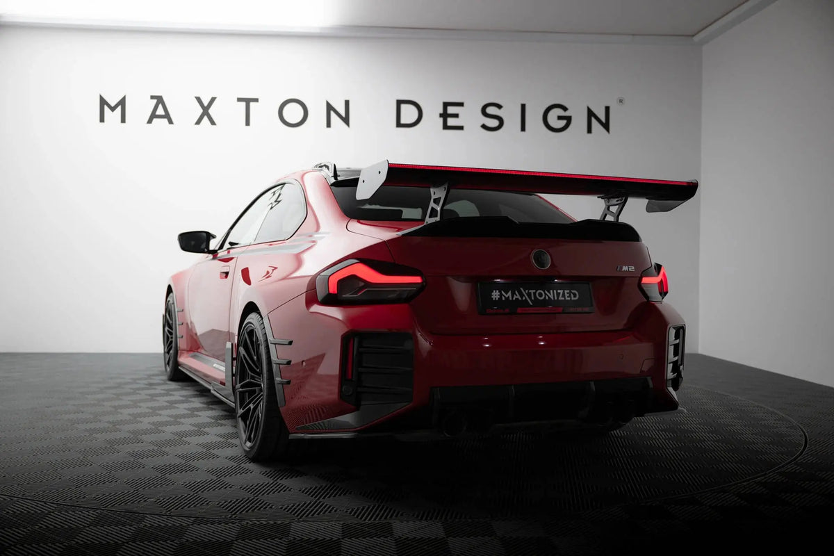 Maxton Design Kolfibervinge Smal Infästning LED – BMW M2 G87 (2023+) Maxton Design