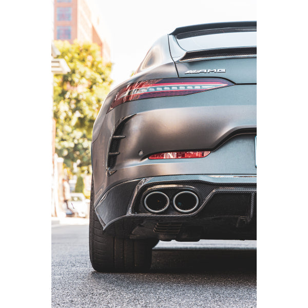 TAKD sidofenor till bakre stötfångaren i Dry Carbon för Mercedes-Benz AMG GT 2019–2023