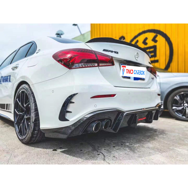 Aerokit i pre-preg Dry Carbon för Mercedes-Benz A35 AMG V177 Sedan 2018–2023