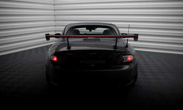 Kolfiberspoiler + LED för Mazda MX5 Hardtop NC(MK3)
