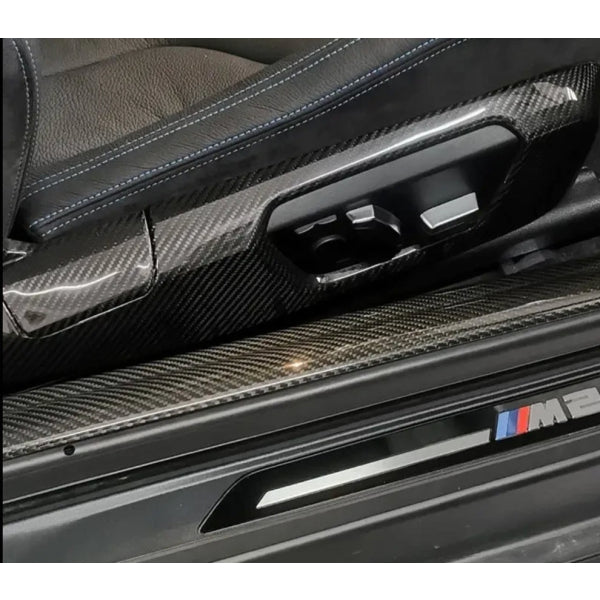 Sidokåpor till säten i pre-preg carbon för BMW M3 F80 & M4 F82/F83