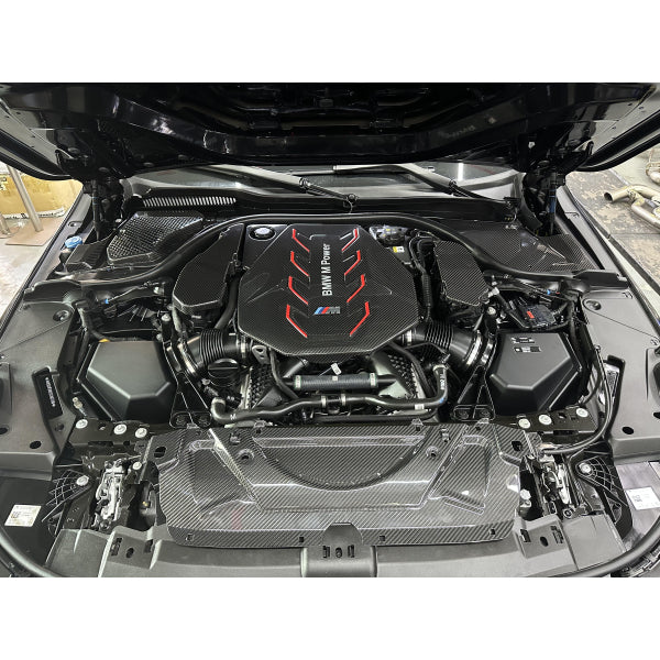 Övre sidokåpor för motorrum/torpedområde i pre-preg carbon för BMW M5 G90 & Touring G99