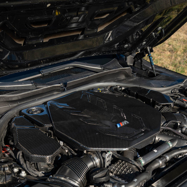 Sidokåpor för motorrummet i pre-preg carbon för BMW M5 G90 & M5 Touring G99