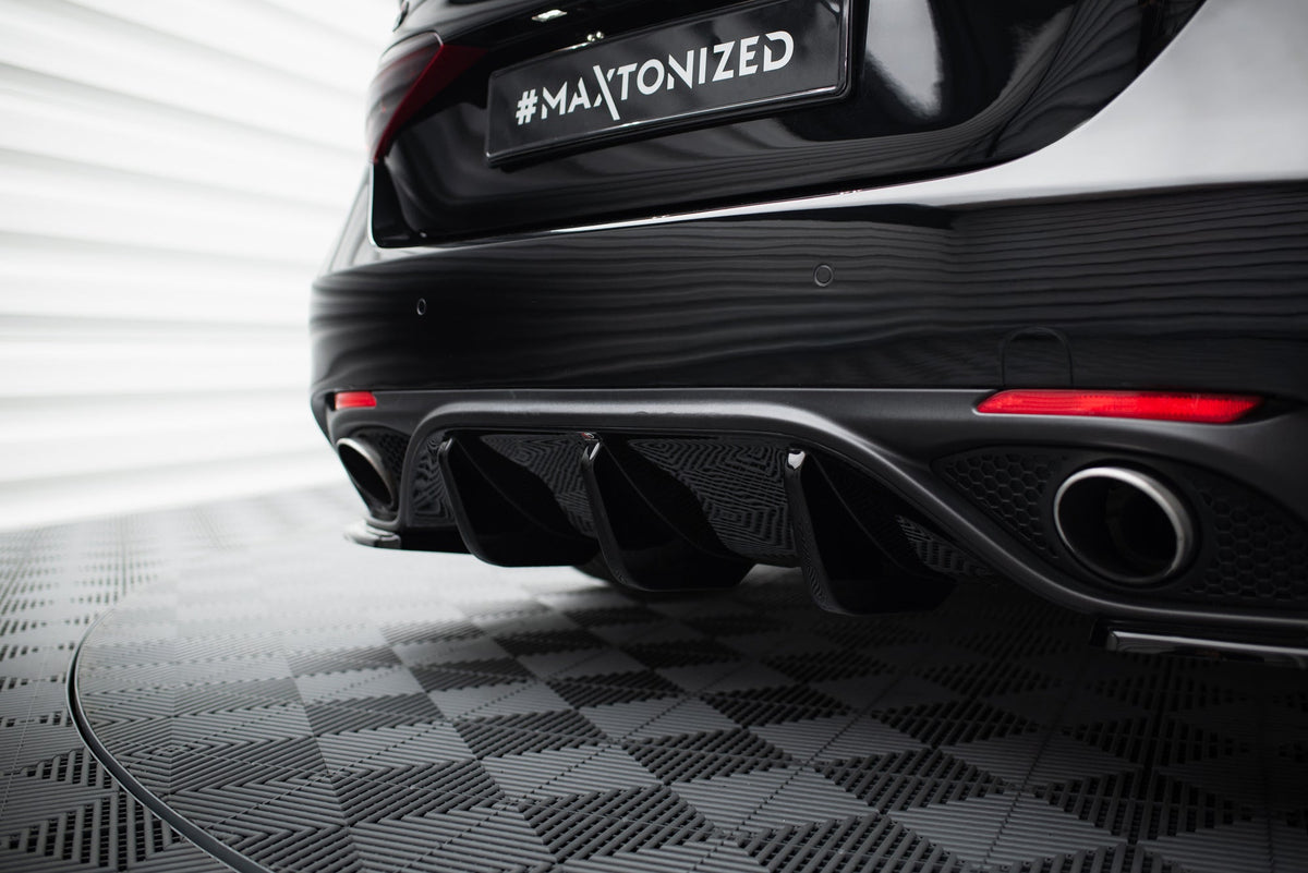 Rear Valance för Alfa Romeo Giulia Veloce