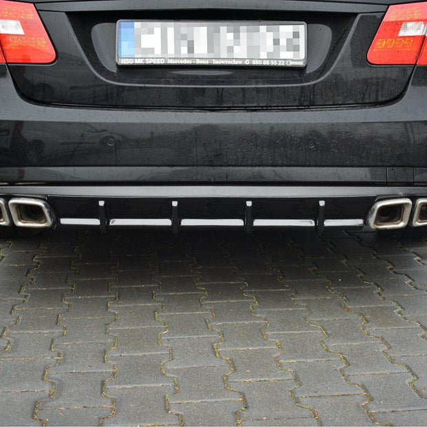 Rear Valance för Mercedes-Benz E63 AMG W212