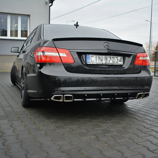 Rear Valance för Mercedes-Benz E63 AMG W212