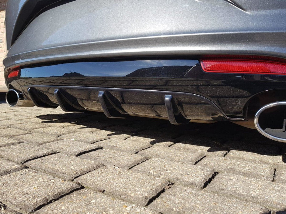 Rear Valance för Volkswagen Scirocco Mk3 R Facelift