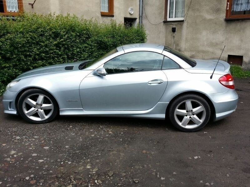 Sidokjolar för Mercedes SLK R171 (SLK R172 AMG LOOK) ABS PLASTIC
