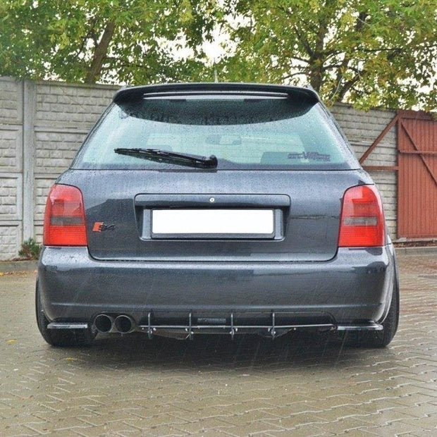 Bakre Diffuser för Audi S4 B5 Avant