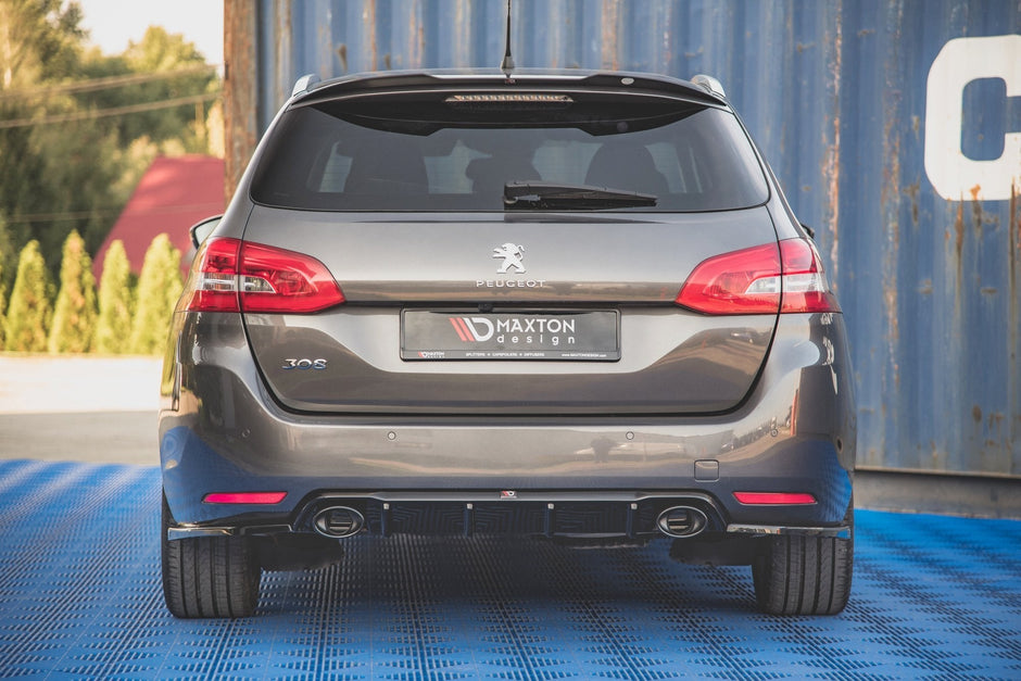 Rear Valance + Exhaust Ends Imitation för Peugeot 308 SW Mk2