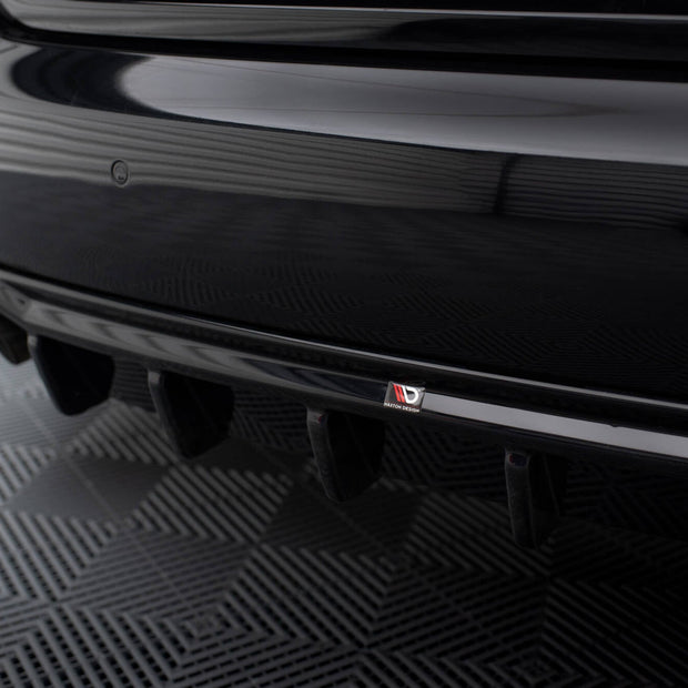 Rear Valance för Audi A4 B8 (Single side dual Exhaust version)