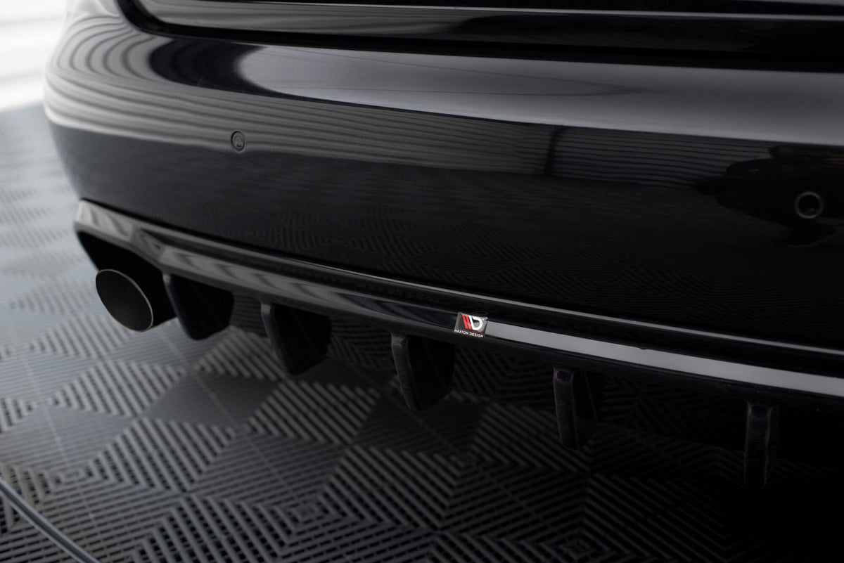 Rear Valance för Audi A4 B8 (Version with single Exhausts on two sides)