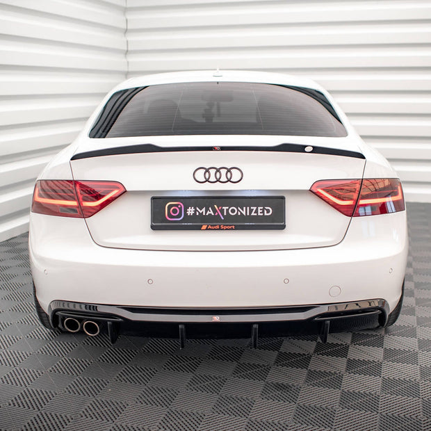 Rear Valance för Audi A5 Coupe 8T Facelift (Version with dual Exhausts on one side)