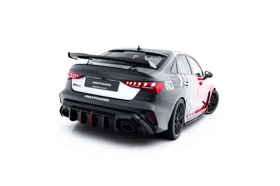 Rear Valance för Audi RS3 Sedan 8Y Facelift (Version with original reflector)