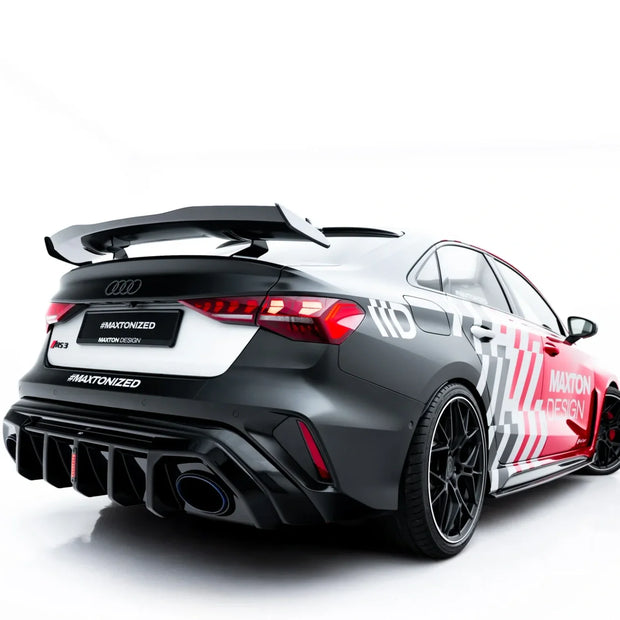 Rear Valance för Audi RS3 Sedan 8Y Facelift (Version with LED light)