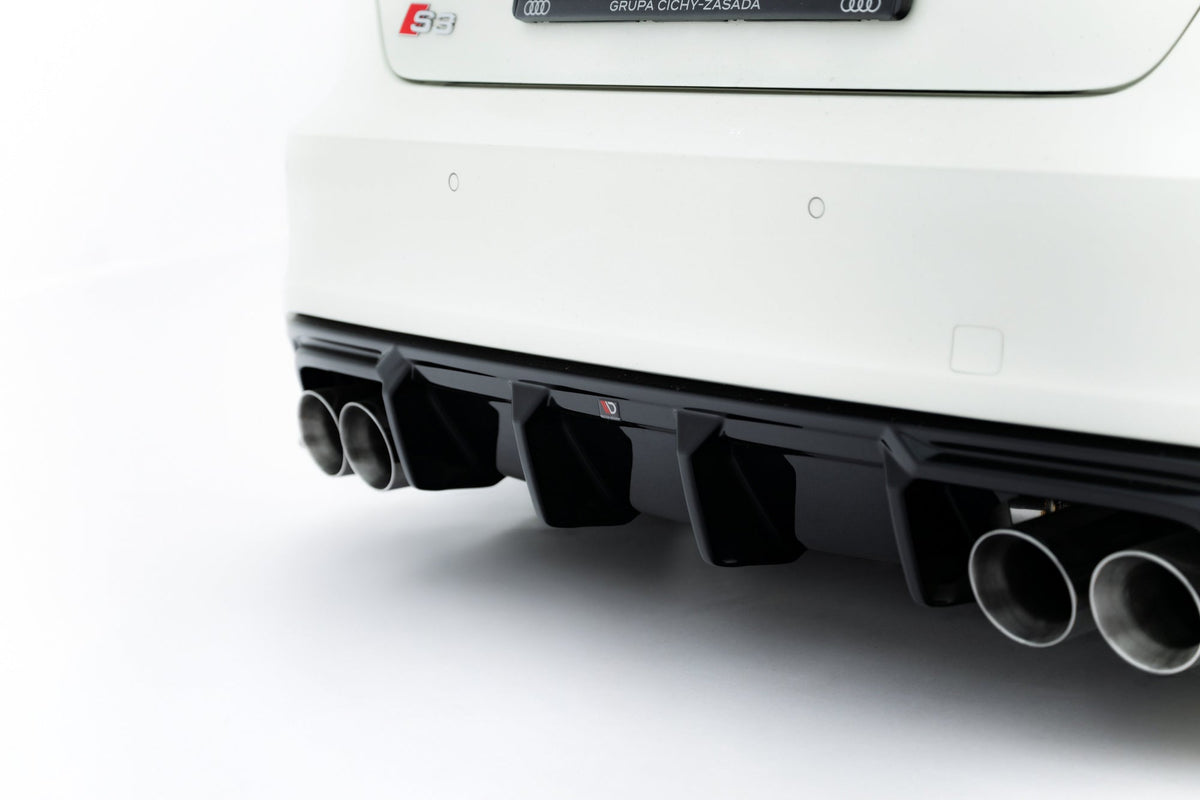 Rear Valance för Audi S3 Sportback 8V