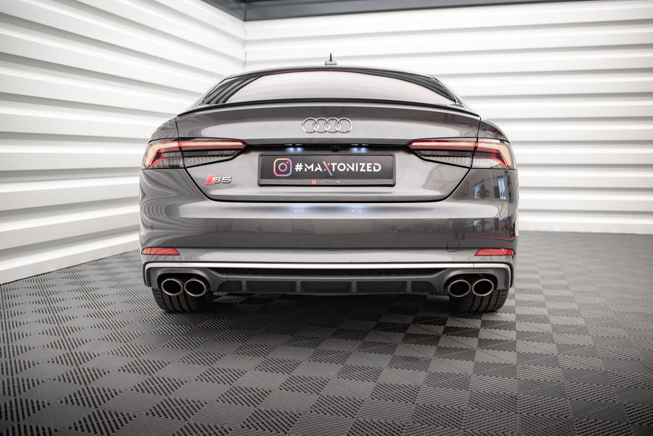 Rear Valance för Audi S5 F5 Coupe / Sportback