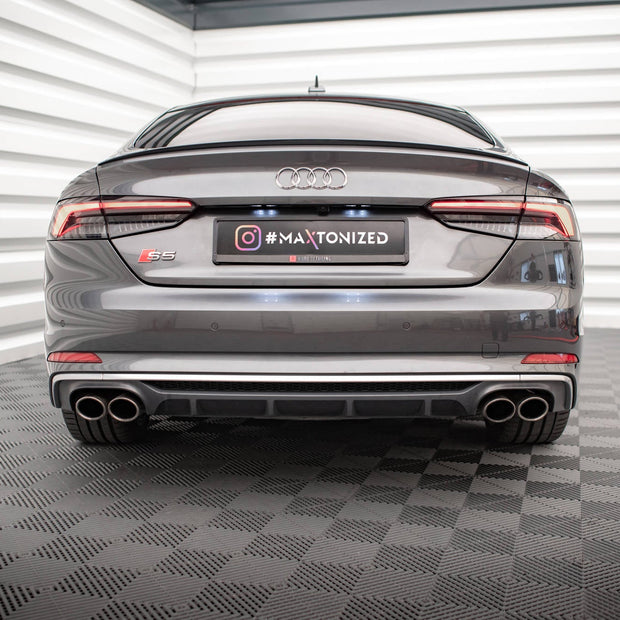 Rear Valance för Audi S5 F5 Coupe / Sportback