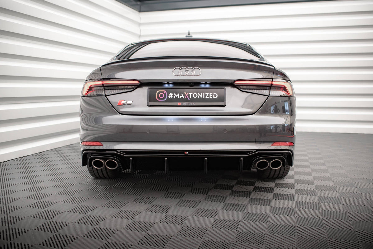 Rear Valance för Audi S5 F5 Coupe / Sportback