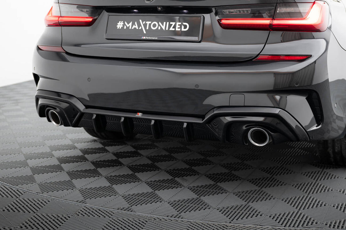 Rear Valance för BMW 3 M-Pack G20 / G21 (Fits car with towbar)