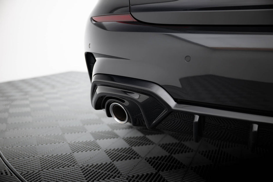 Rear Valance för BMW 3 M-Pack G20 / G21 (Fits car with towbar)